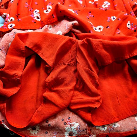 Miami Women's Dress XS Extra Small Red Shorts Sleeves  Sun Misses Size 0 2 - Picture 4 of 6